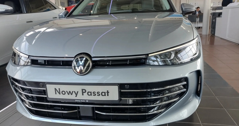 Volkswagen Passat cena 206000 przebieg: 7, rok produkcji 2024 z Wołczyn małe 46